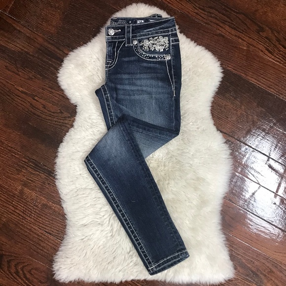 Miss Me Cuffed Skinny Jeans Foral Dark Wash Sz 24 - Picture 3 of 8